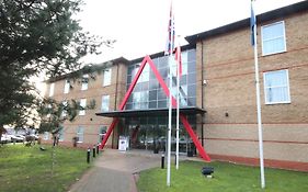 Ramada Hotel Stansted Airport 4*